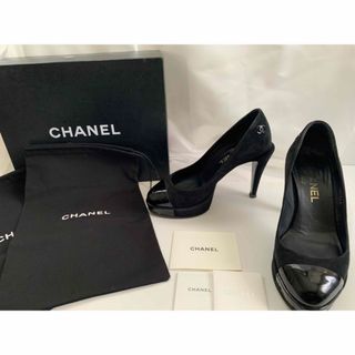 シャネル(CHANEL)のシャネル　パンプス　ヒール　靴　黒　ブラック　箱カード袋付き　 CHANEL (ハイヒール/パンプス)