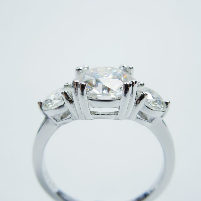 ポスターフレーム 約17号弱 3EX 合計2.8ct モアサナイト リング 2ct0