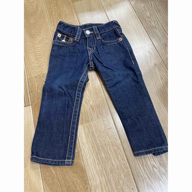 True Religion(トゥルーレリジョン)のトゥルーレリジョン　デニム　2T. 100 キッズ/ベビー/マタニティのキッズ服男の子用(90cm~)(パンツ/スパッツ)の商品写真