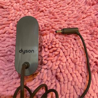 ダイソン(Dyson)のダイソン　充電器　純正(掃除機)