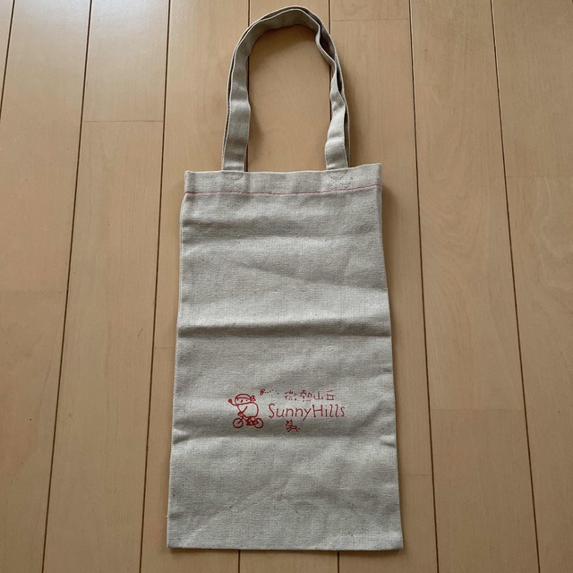 サニーヒルズ　袋　バッグ　微熱山丘 レディースのバッグ(ショップ袋)の商品写真