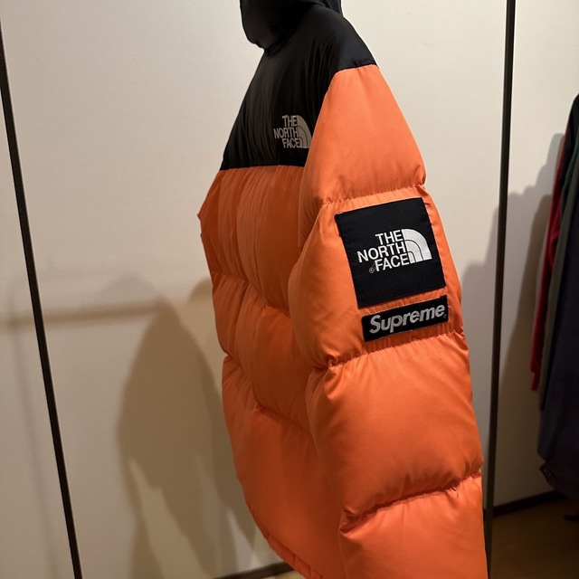 Supreme(シュプリーム)のSupreme North face Nuptse Jacket メンズのジャケット/アウター(ダウンジャケット)の商品写真