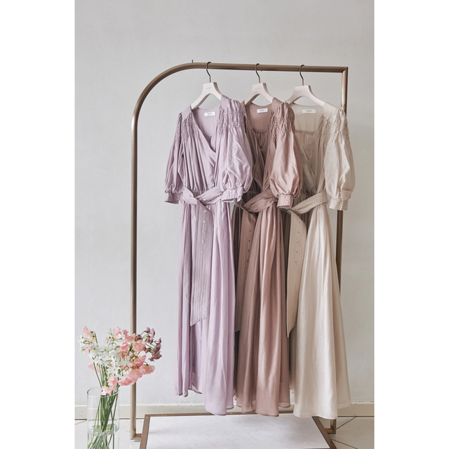 Her lip to - 新品her lip to Airy Volume Sleeve Dressの通販 by Aki