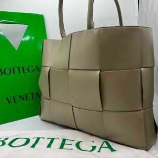 パステルオリーブ 【未使用品級】BOTTEGA VENETA/トートバッグ/ラージ