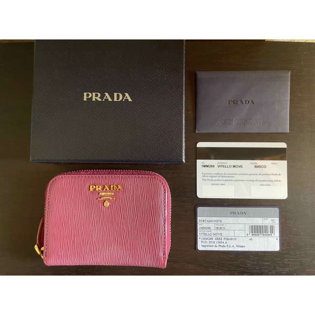 【PRADA】イタリア購入品＊ミニ財布 | フリマアプリ ラクマ