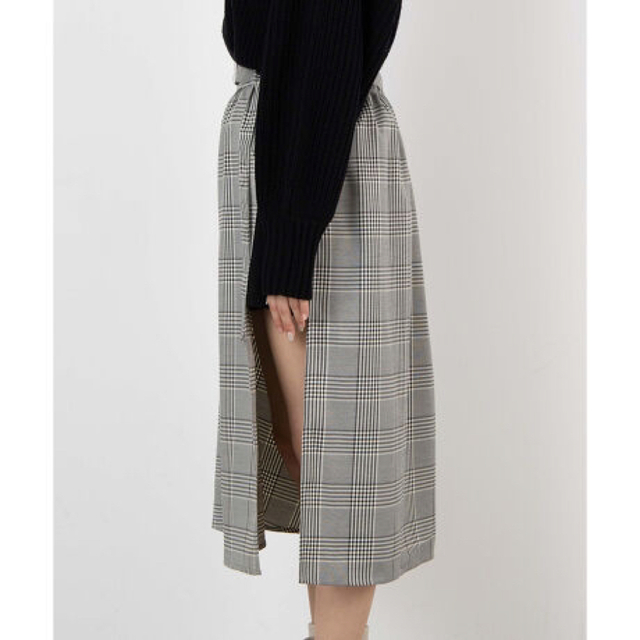 WEGO(ウィゴー)のWEGO ベルト付サイドスリットロングスカート 黒×チェック リッキー様専用 レディースのスカート(ロングスカート)の商品写真