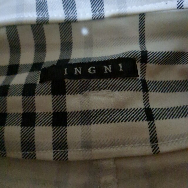 INGNI(イング)の赤字覚悟の断捨離❗❗INGNIチェックハイウエストパンツ レディースのパンツ(スキニーパンツ)の商品写真