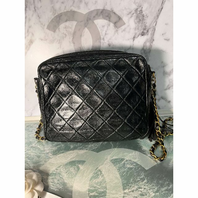 美品　正規　CHANEL　黒ラムマトラッセフリンジショルダーカメラバック