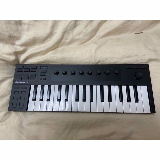 Native Instruments KOMPLETE KONTROL M32