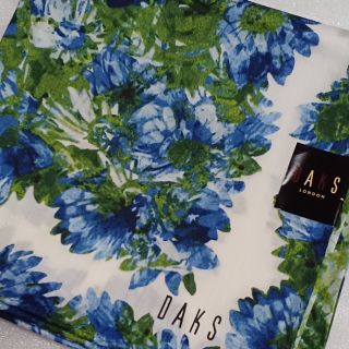 ダックス(DAKS)の値下げ📌DAKS☆大判ハンカチーフ58×58🌼(ハンカチ)