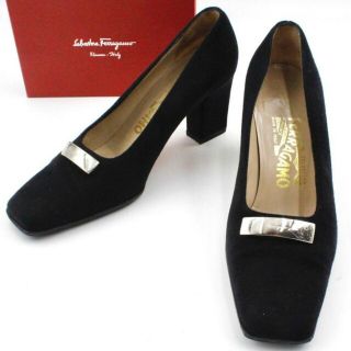 サルヴァトーレフェラガモ(Salvatore Ferragamo)のSalvatoreFerragamo　サルヴァトーレフェラガモ　パンプス(ハイヒール/パンプス)