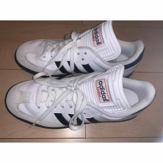 オリジナルス(Originals（adidas）)のADIDAS SAMBA CLASSIC　白　25.0cm(スニーカー)