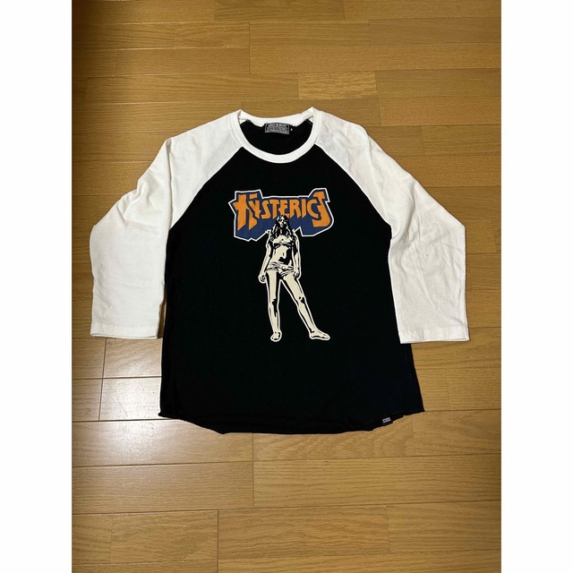 HYSTERIC GLAMOUR(ヒステリックグラマー)の今季　ヒステリックグラマー　七分袖Tシャツ　サイズS レディースのトップス(Tシャツ(長袖/七分))の商品写真