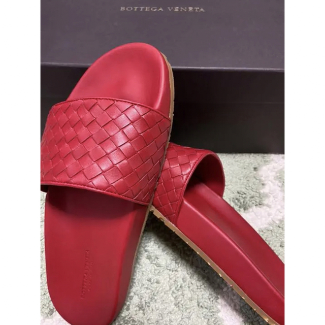 Bottega Veneta(ボッテガヴェネタ)の88000円正規新品☆bottega veneta☆サンダル2424.5cm38 レディースの靴/シューズ(サンダル)の商品写真