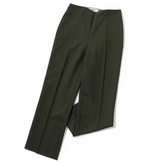 フェンディ パンツの通販 300点以上 | FENDIのレディースを買うならラクマ