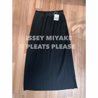 プリーツプリーズイッセイミヤケ(PLEATS PLEASE ISSEY MIYAKE)の【USED】ISSEY MIYAKE PLEATS PLEASEスカートブラック(ロングスカート)