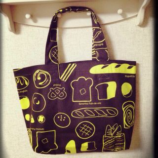 トートバッグ△ハンドメイド(トートバッグ)