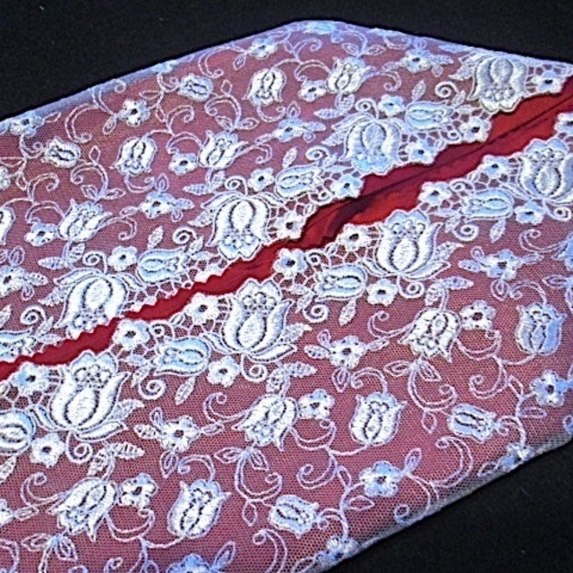 No.864♪レース半襟♪水色チュールに花や蔦刺繍とスカラップ♪ハンドメイド半衿の通販 by りくりく55 可愛い手作り浴衣 レース スカラップ