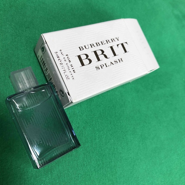 BURBERRY(バーバリー)のバーバリー  ブリット　スプラッシュフォーヒム　香水 コスメ/美容の香水(香水(男性用))の商品写真