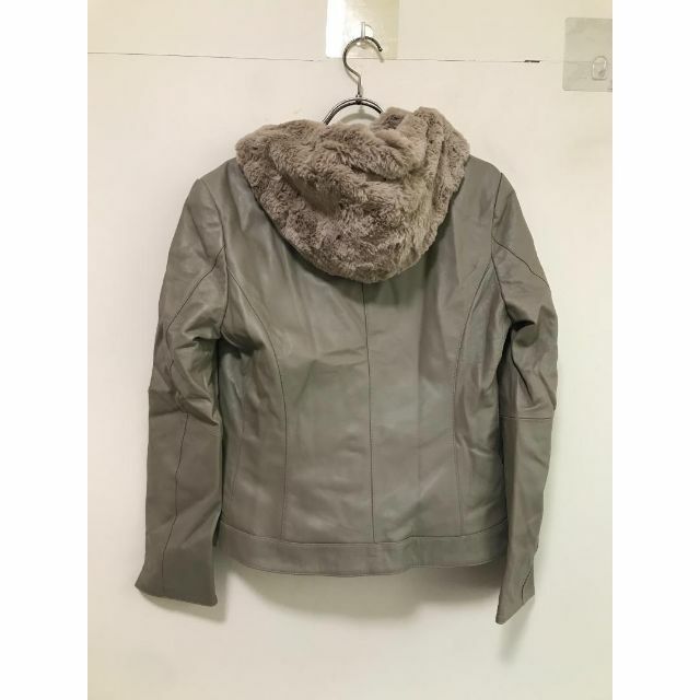 Q3570タ LetMeGlow ラムレザー3WAYジャケット L グレージュ - その他