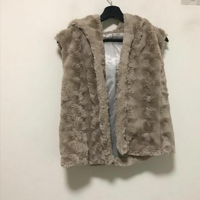 Q3570タ LetMeGlow ラムレザー3WAYジャケット L グレージュ - その他