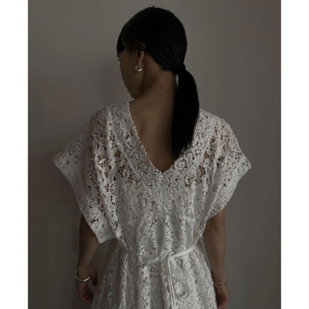 MEDI 2WAY FLARE CHEMICAL LACE DRESS | www.esn-ub.org
