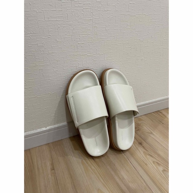 TODAYFUL(トゥデイフル)のLeather Slide Sandals サイズ37 レディースの靴/シューズ(サンダル)の商品写真