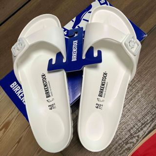 ビルケンシュトック(BIRKENSTOCK)の新品　ビルケン　サンダルEVA 42サイズ(サンダル)