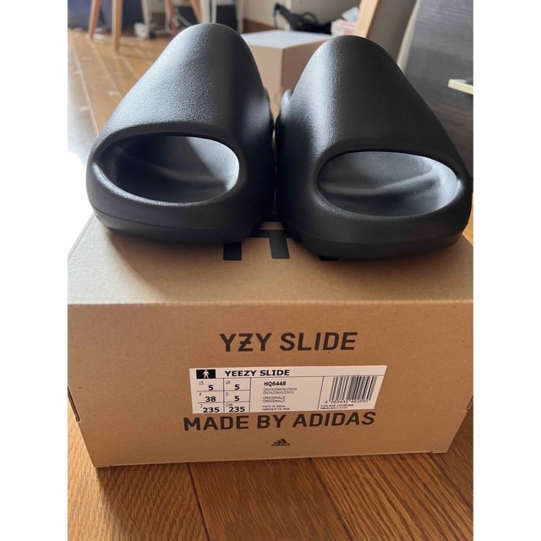 YEEZY（adidas）(イージー)のAdidas yeezy slide レディースの靴/シューズ(サンダル)の商品写真