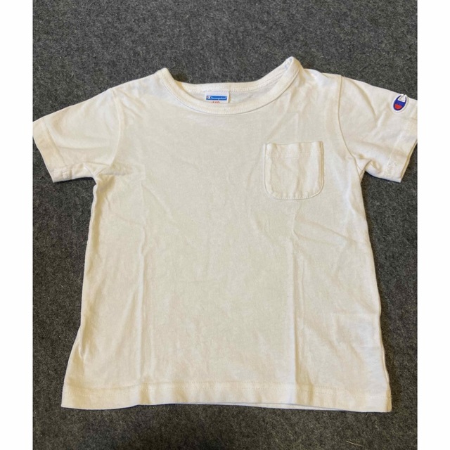 Champion(チャンピオン)の白Tシャツ　サイズ110 チャンピヨン キッズ/ベビー/マタニティのキッズ服男の子用(90cm~)(Tシャツ/カットソー)の商品写真