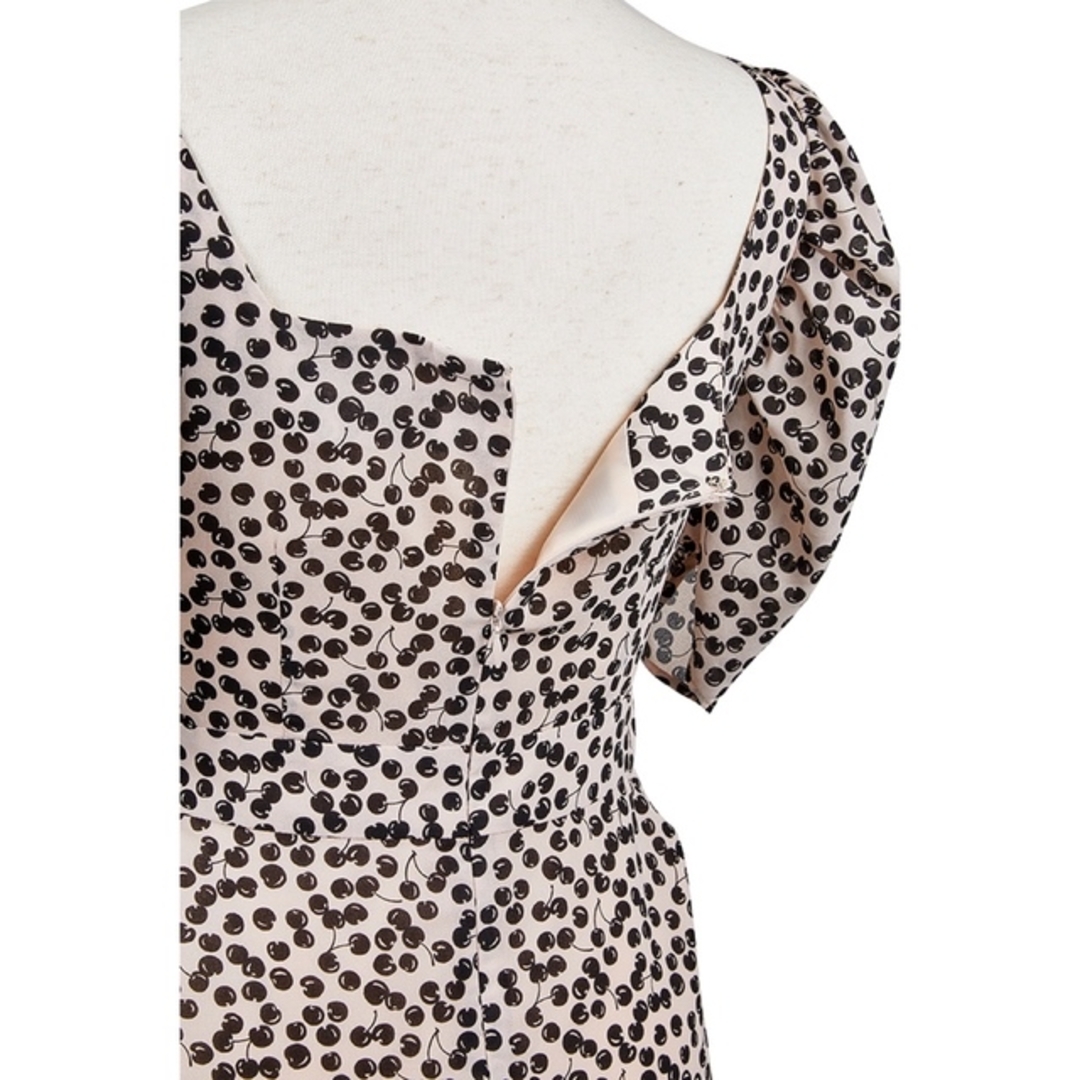 Cherry Pattern Cache-Coeur One-Piece の通販 by Y♡'s shop|ラクマ