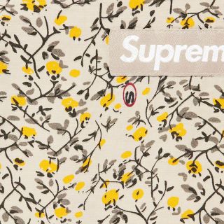 Supreme - Supreme Raglan Utility Jacket サイズM 花柄の通販 by ...