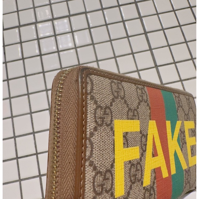 GUCCI FAKE NOT 長財布 GGスプリーム ジップ