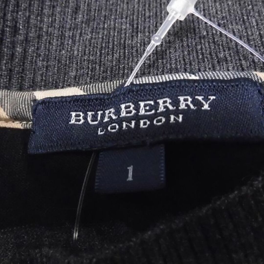 BURBERRY(バーバリー)の美品 BURBERRY バーバリー トップス 1点 グレー 1 テンセル 他 半袖 ボーダー レディース AM4265A54  レディースのトップス(その他)の商品写真