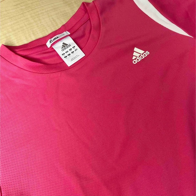 adidas(アディダス)の【adidas】Tシャツ　ピンク レディースのトップス(Tシャツ(半袖/袖なし))の商品写真