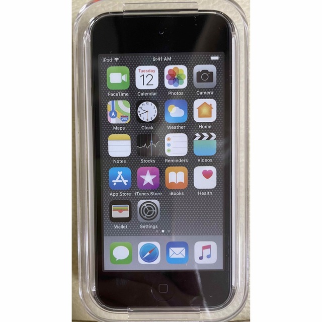 iPod touch(アイポッドタッチ)の新品未開封APPLE iPod touch 32GB2015  スマホ/家電/カメラのオーディオ機器(ポータブルプレーヤー)の商品写真