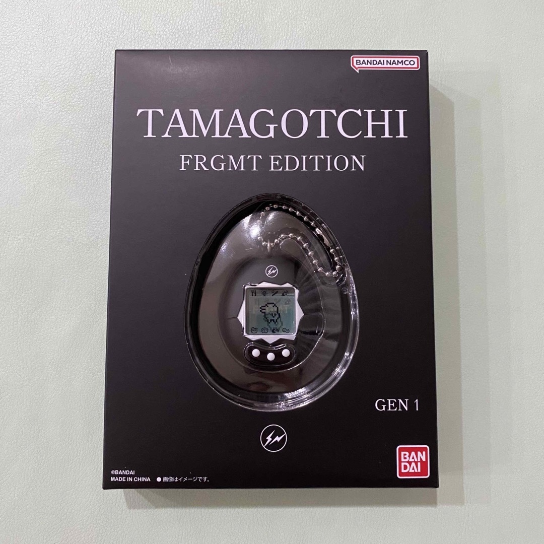 FRAGMENT(フラグメント)のOriginal Tamagotchi FRGMT EDITION メンズのファッション小物(キーホルダー)の商品写真