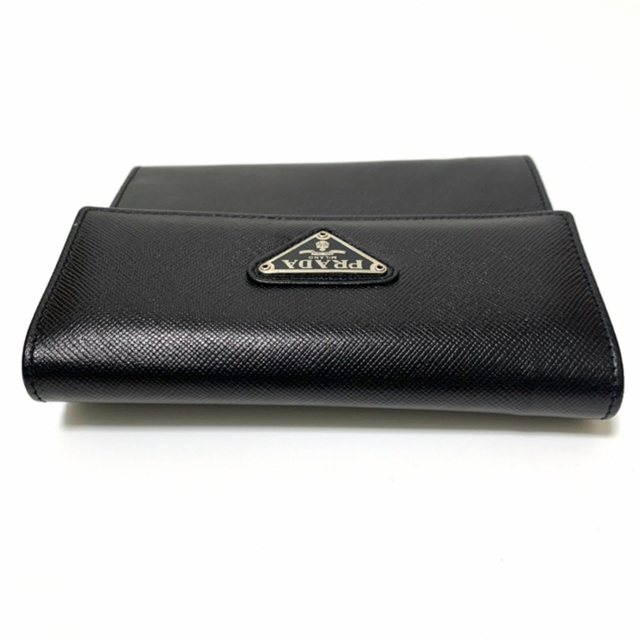 極美品⭐️プラダ サフィアーノ 三つ折り財布 ウォレット  三角ロゴ 黒