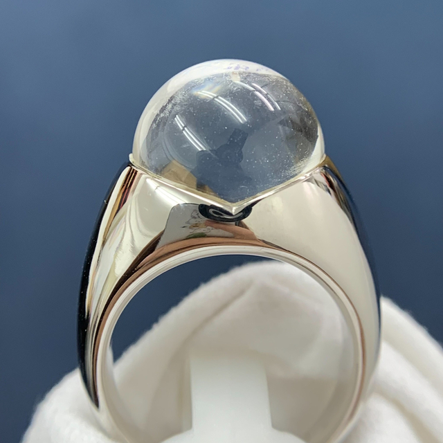 モーブッサン　750 クォーツ　ダイヤモンド　リング　K18WG  レディースのアクセサリー(リング(指輪))の商品写真