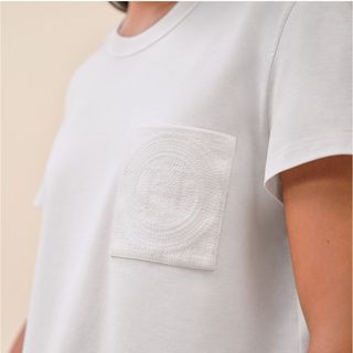 【新品・未使用品】エルメス Tシャツ 刺繍入りポケット 白 34 ホワイト