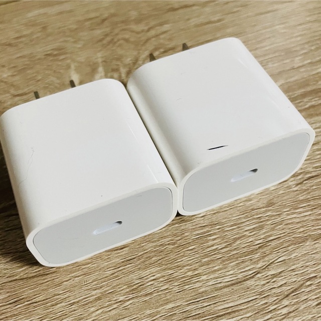 Apple(アップル)のApple USB Type-C ACアダプター スマホ/家電/カメラの生活家電(変圧器/アダプター)の商品写真