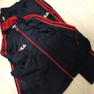 フィラ(FILA)のFILA ジャージ　140   上下セット　その1 紺　赤(その他)