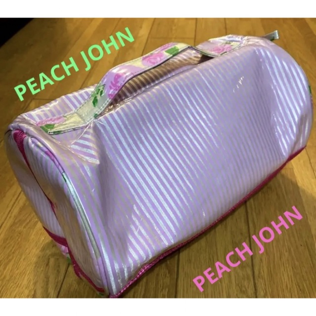 PEACH JOHN(ピーチジョン)のPEACH JOHNマルチケース(大容量) レディースのファッション小物(ポーチ)の商品写真