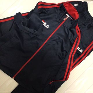 FILA　フィラ　ジャージ　セットアップ　上下　ナイロン　ライン　ヒョウ柄　赤