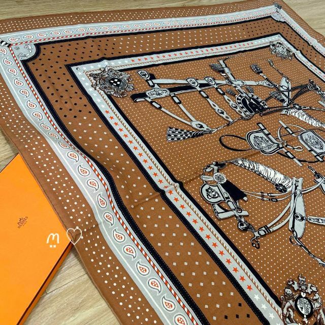 HERMES　エルメス　カレ140ジェアン　宮廷の馬具　バンダナ柄　カシシル