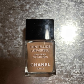 シャネル(CHANEL)のシャネル　タンフルイド　ユニバーサルファンデーション　30ml(ファンデーション)