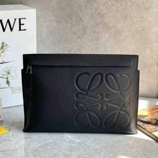 ☆開店セール☆ 人気 美品 ロエベ アナグラム レザー クラッチバッグ