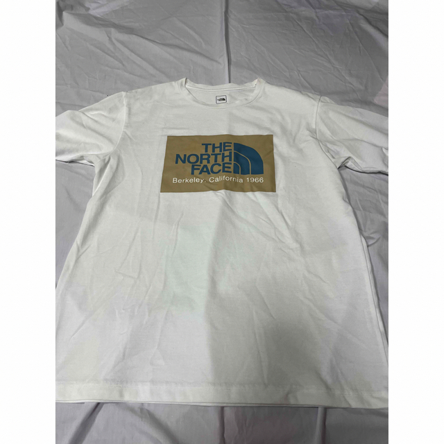 THE NORTH FACE(ザノースフェイス)のノースフェイス　Tシャツ　XLサイズ メンズのトップス(Tシャツ/カットソー(半袖/袖なし))の商品写真