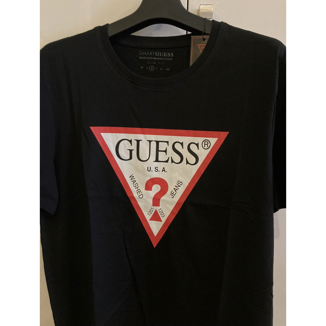 GUESS(ゲス)の新品未使用！　ゲス　GUESS ロゴTシャツ　ブラックS ホワイトS メンズのトップス(Tシャツ/カットソー(半袖/袖なし))の商品写真