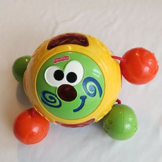 フィッシャープライス(Fisher-Price)のフィッシャープライス　まてまてでんぐりくん　赤ちゃん　おもちゃ　玩具(その他)